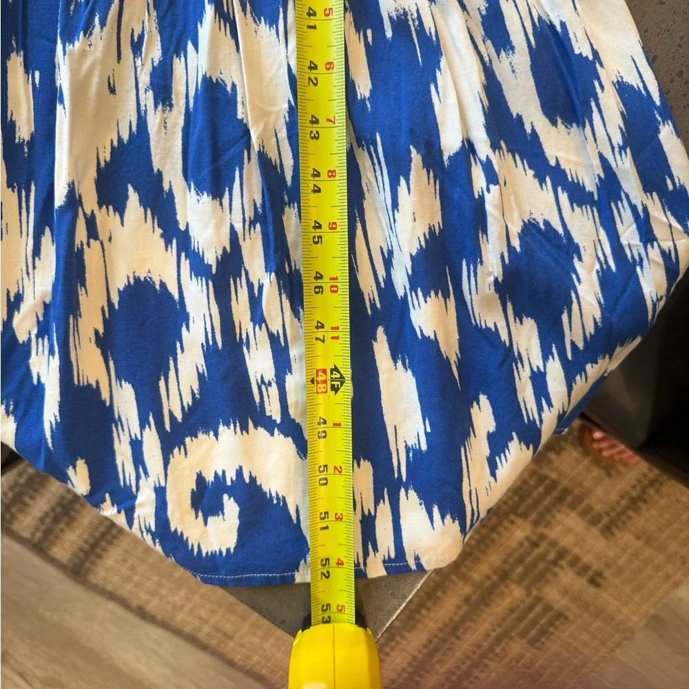 NWOT Evereve Blue and Cream Patterned Maxi Dress - Picture 9 of 11